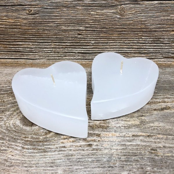 Sydänkynttilät valkoinen, 4 kpl:n lahjapakkauksessa
