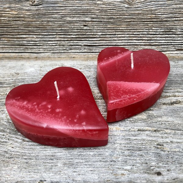 Sydänkynttilät punainen, 4 kpl:n lahjapakkauksessa